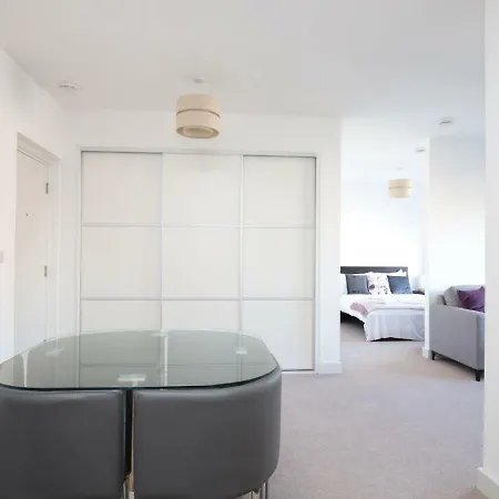Modern Oxford Apartment - Sleeps 4 Exterior photo