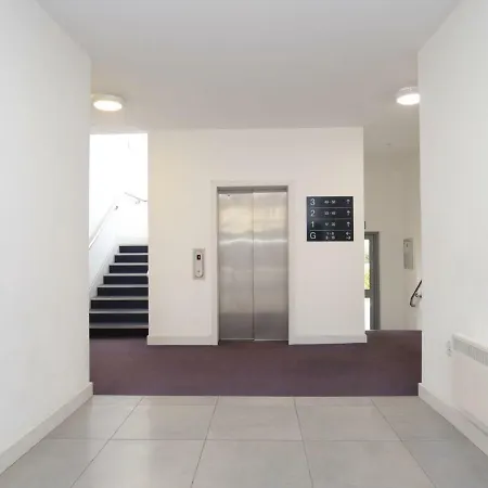 Modern Oxford Apartment - Sleeps 4 Exterior photo