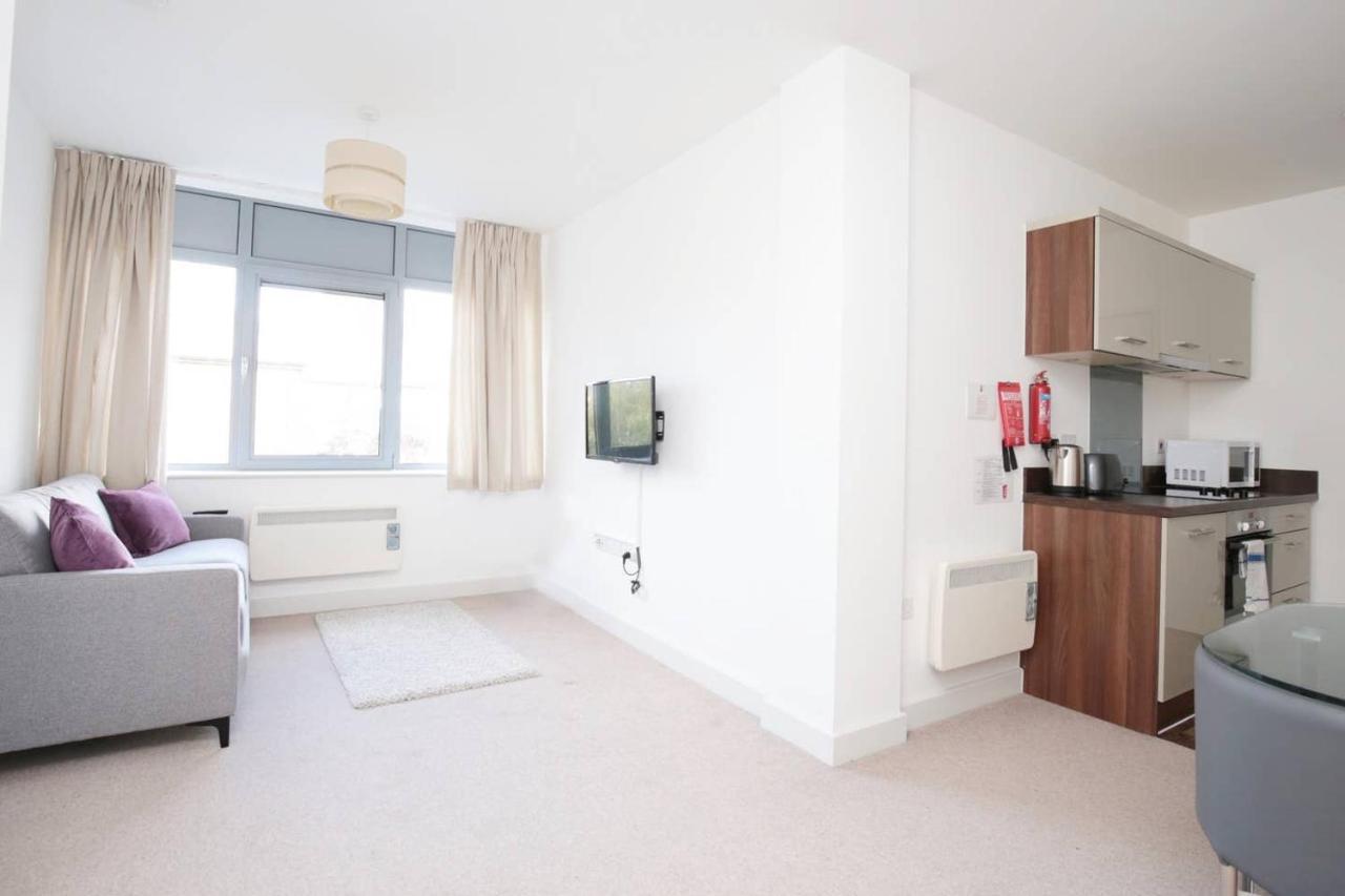 Apartment Modern - Sleeps 4 *
