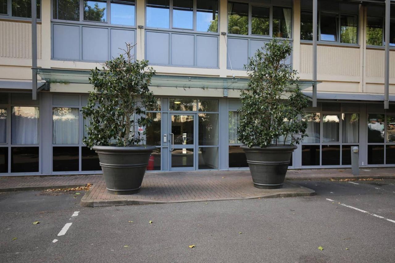 Modern - Sleeps 4 Apartment *
